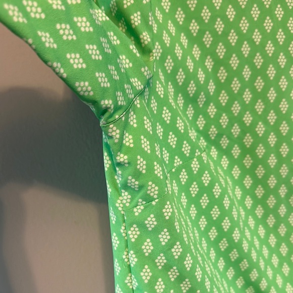 Merona Green Long Sleeve Button Down Shirt with Notched Collar - Picture 4 of 6